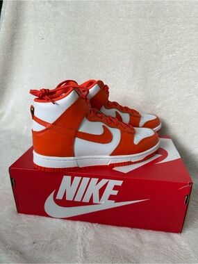 Nike Womens High-Top Sneakers - White & Orange Blaze